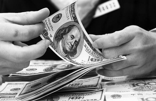 美国财长决心打压利率